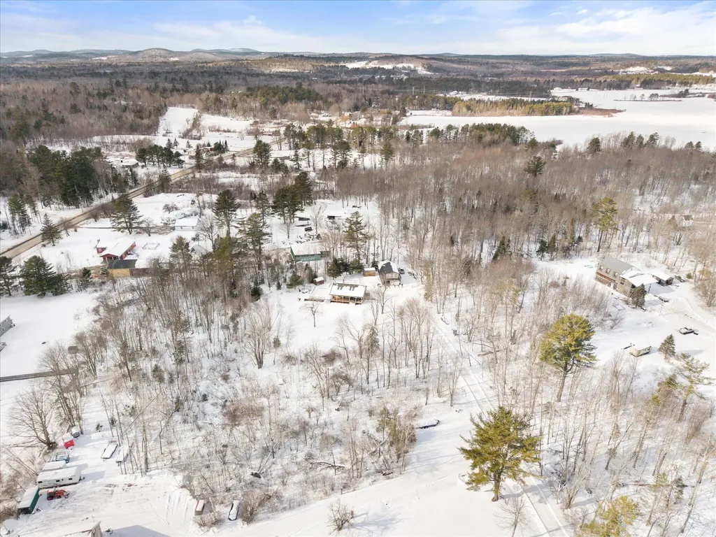 12 Irish Lane Winterport ME 04496