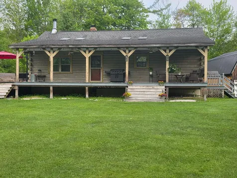 12 Irish Lane Winterport ME 04496
