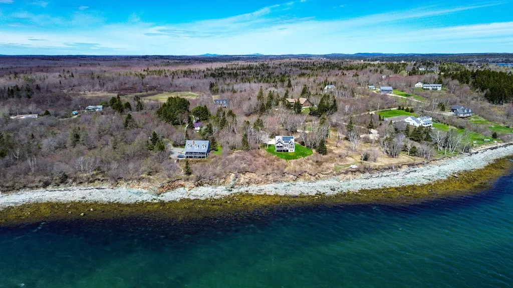19 Seahaven Road Jonesport ME 04649