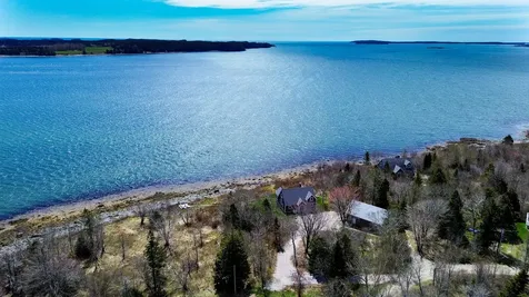 19 Seahaven Road Jonesport ME 04649