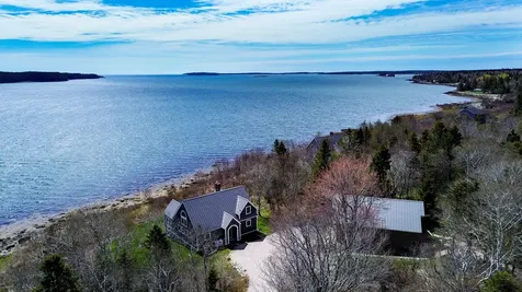 19 Seahaven Road Jonesport ME 04649