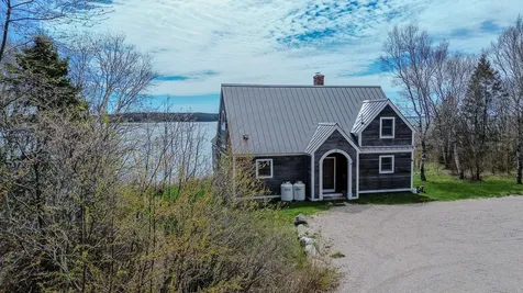 19 Seahaven Road Jonesport ME 04649