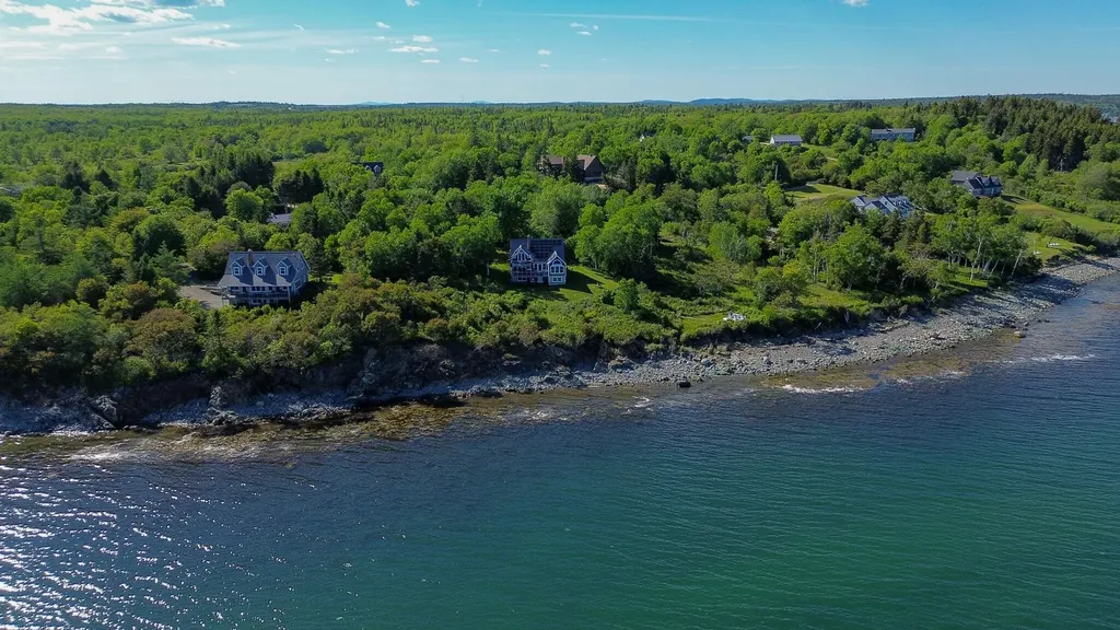 19 Seahaven Road Jonesport ME 04649