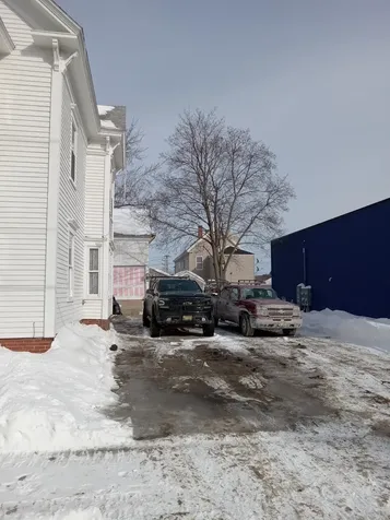 29 Whitney Street Auburn ME 04210