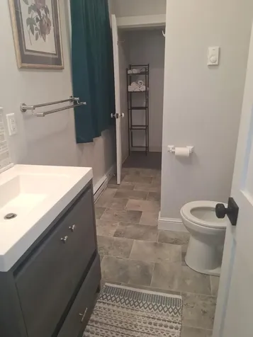 29 Whitney Street Auburn ME 04210
