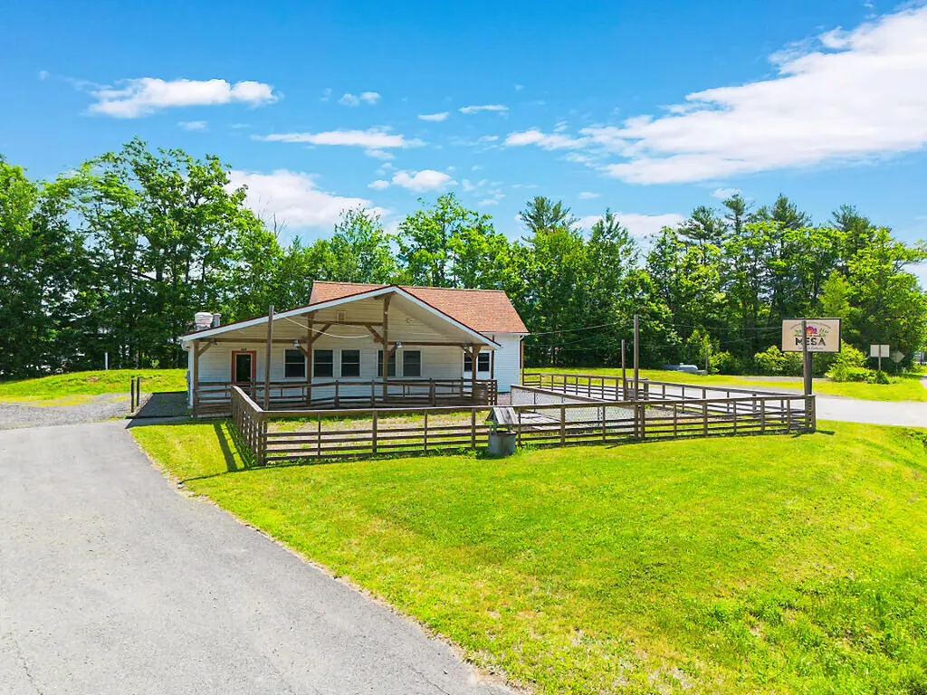205 W Main Street Liberty ME 04949