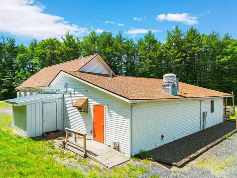 205 W Main Street Liberty ME 04949