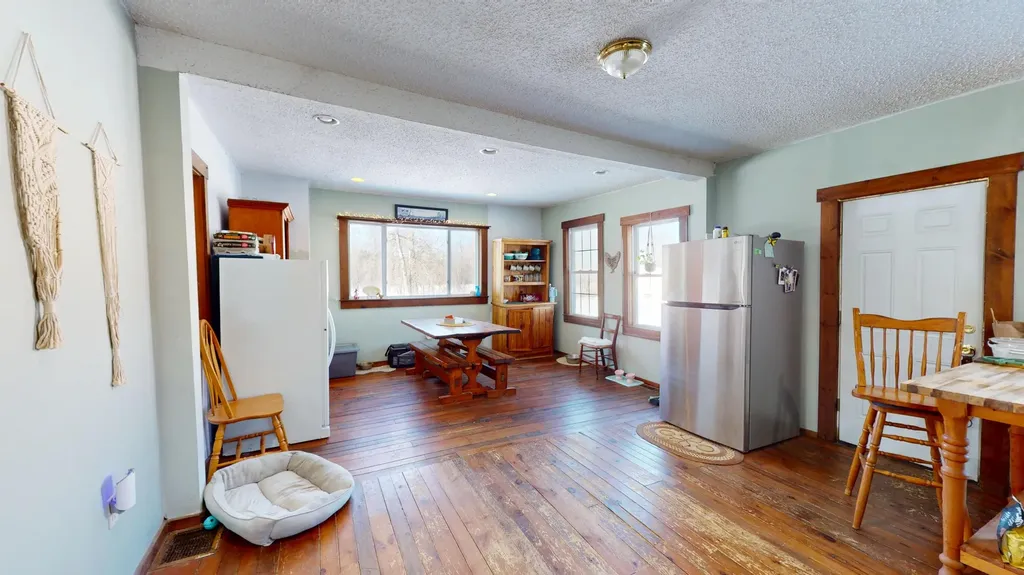 486 Main Street Lincoln ME 04457
