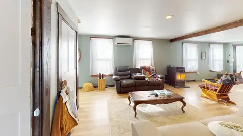 486 Main Street Lincoln ME 04457