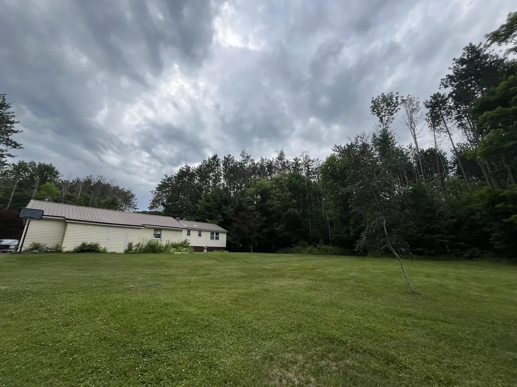 41 Crescent Street Skowhegan ME 04976