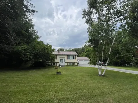 41 Crescent Street Skowhegan ME 04976