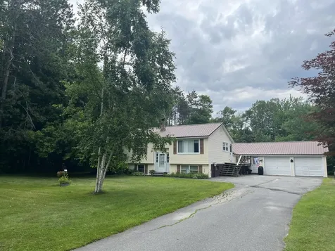 41 Crescent Street Skowhegan ME 04976