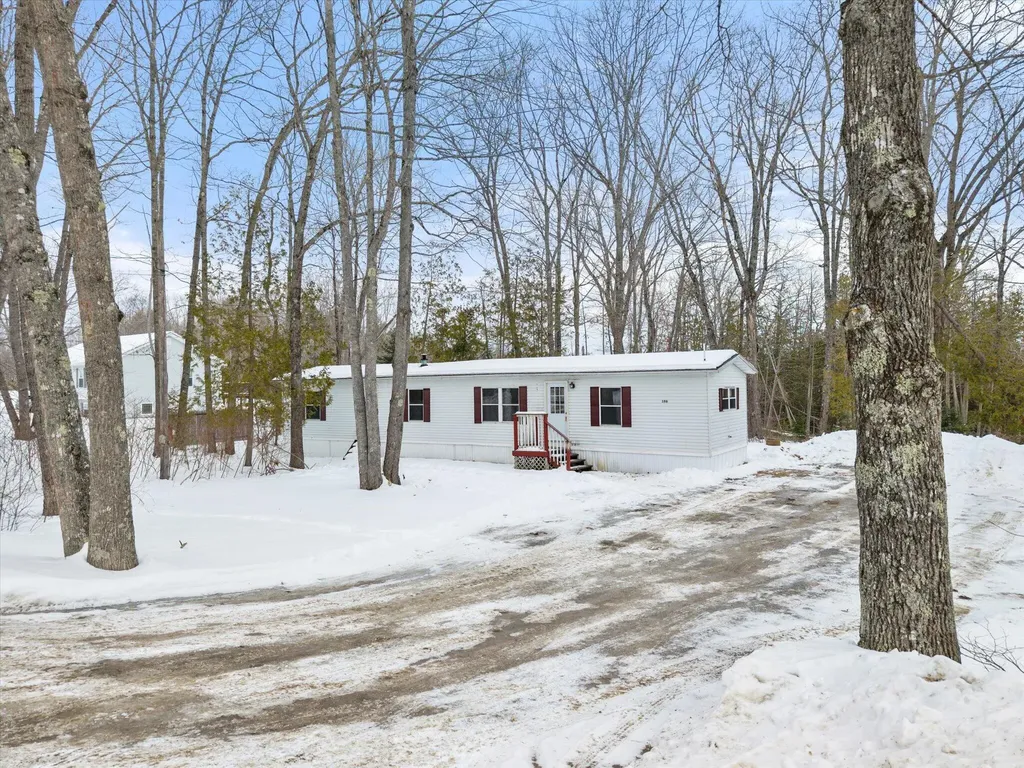 186 Klatte Road Hermon ME 04401