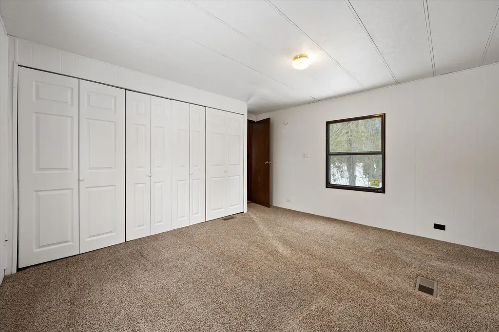 186 Klatte Road Hermon ME 04401