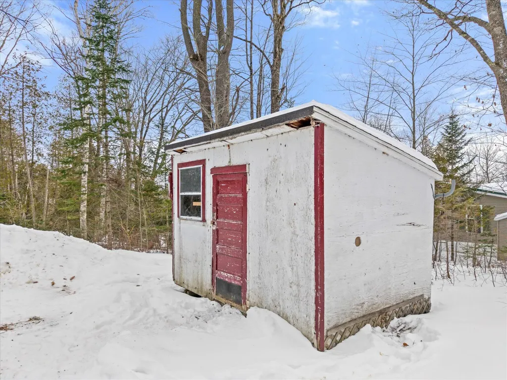 186 Klatte Road Hermon ME 04401