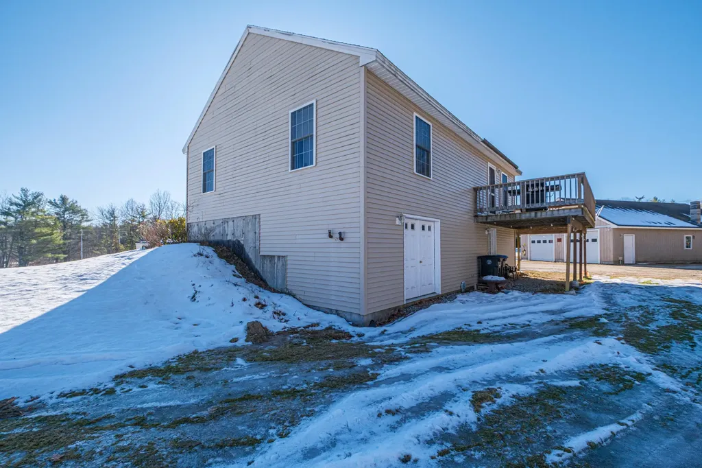 5 Cardinal Lane Windham ME 04062