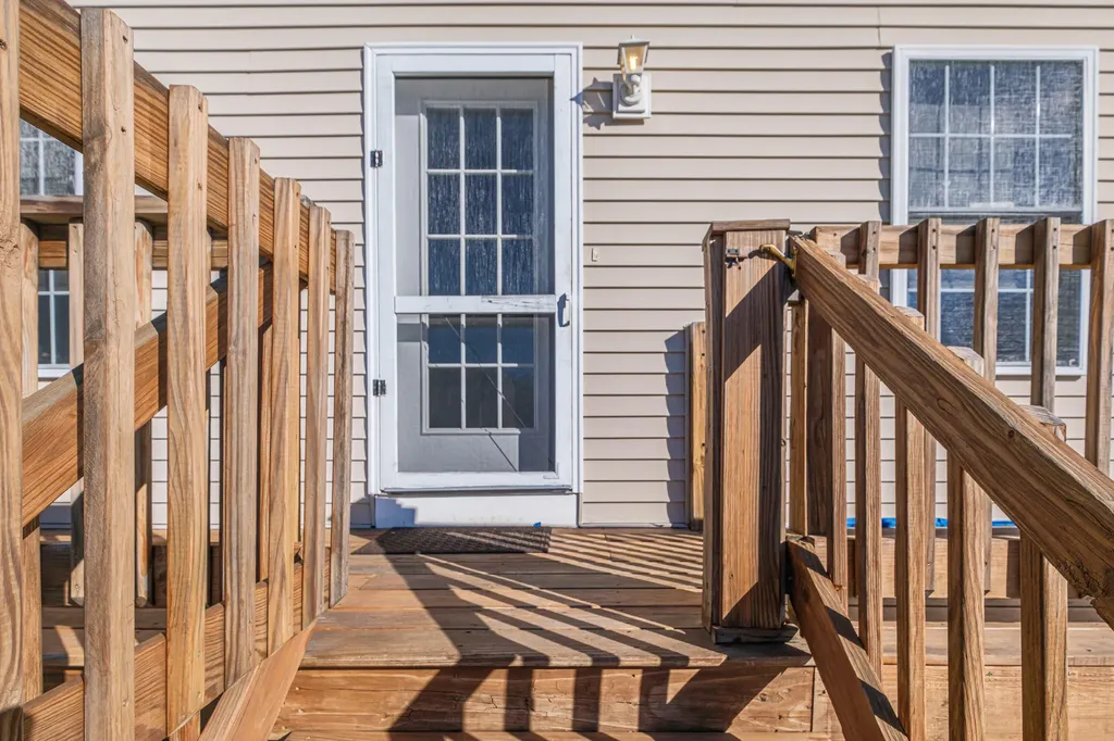 5 Cardinal Lane Windham ME 04062
