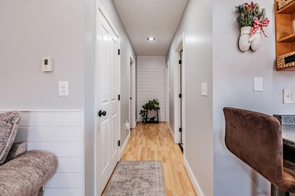 5 Cardinal Lane Windham ME 04062