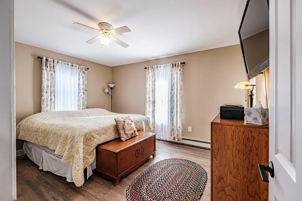 5 Cardinal Lane Windham ME 04062
