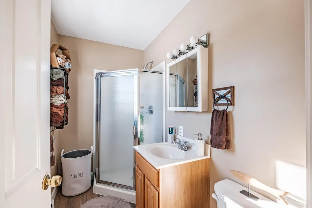 5 Cardinal Lane Windham ME 04062