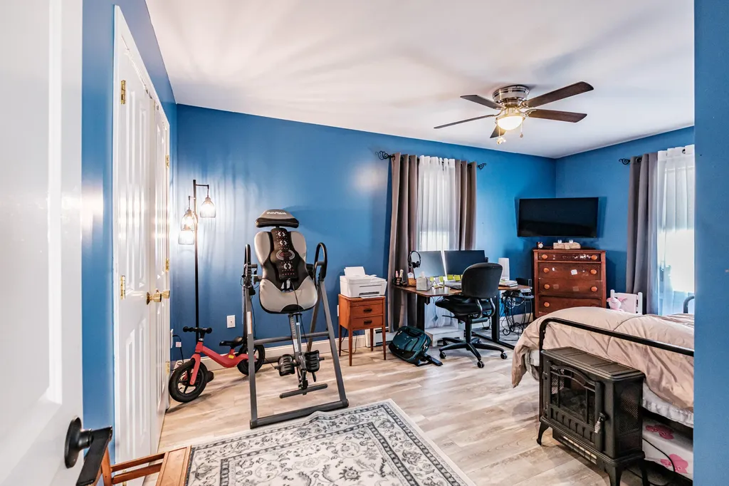 5 Cardinal Lane Windham ME 04062