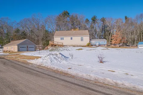 5 Cardinal Lane Windham ME 04062
