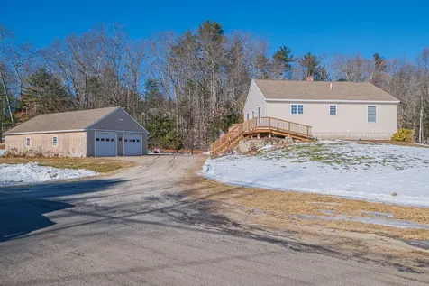 5 Cardinal Lane Windham ME 04062