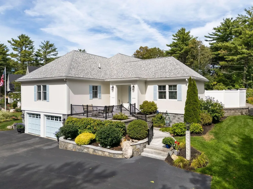 67 Cherry Lane Ogunquit ME 03907
