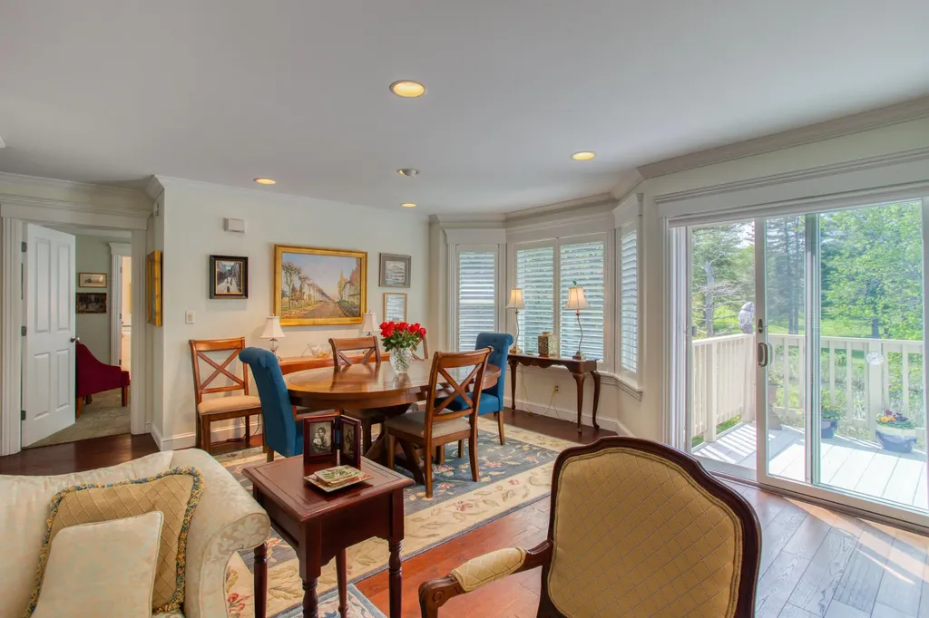 30 Village Court Boothbay Harbor ME 04538