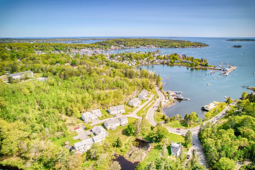 30 Village Court Boothbay Harbor ME 04538