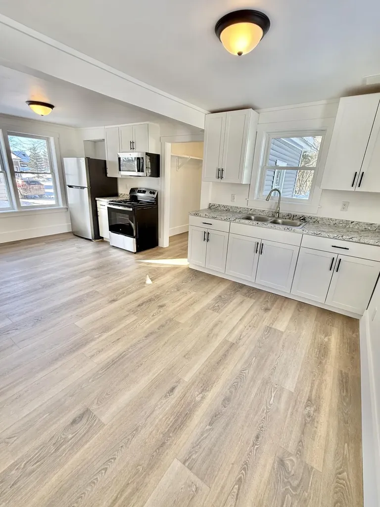 33 Dyer Street Presque Isle ME 04769