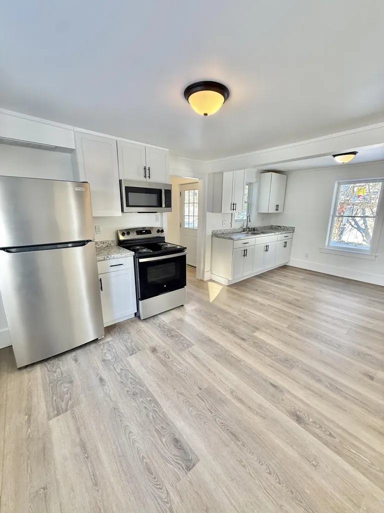 33 Dyer Street Presque Isle ME 04769
