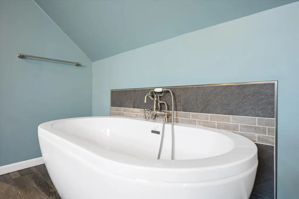 130 Miller Road Hampden ME 04444