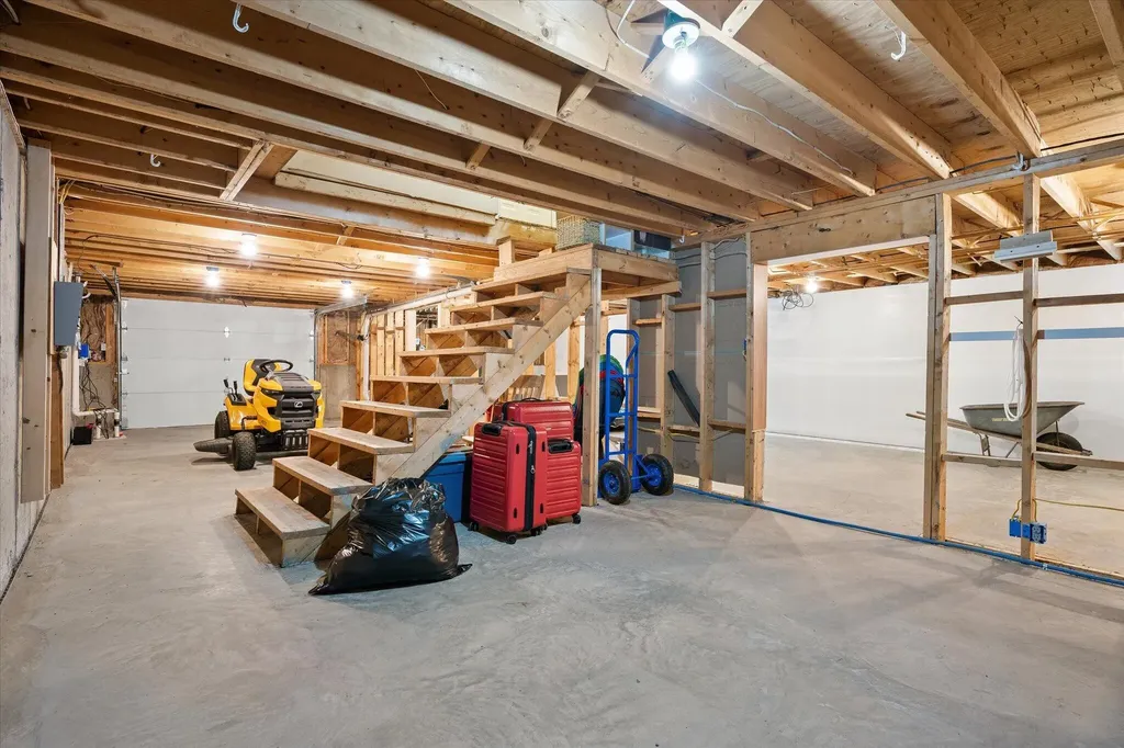130 Miller Road Hampden ME 04444