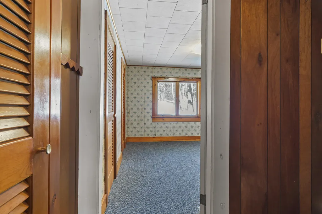 949 Depot Street Waldoboro ME 04572