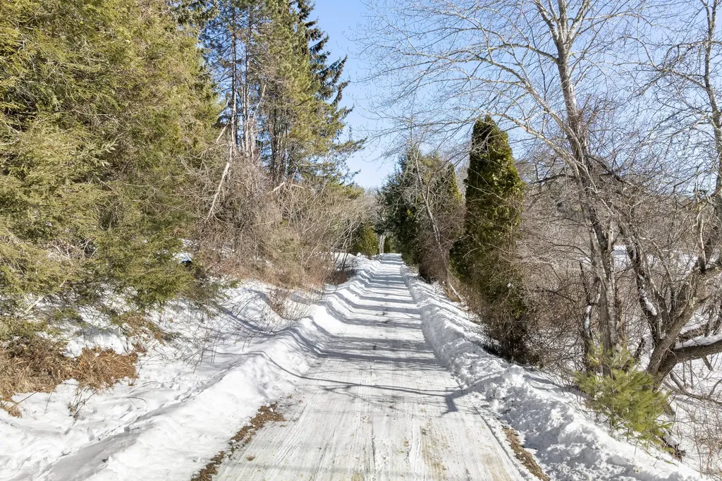 949 Depot Street Waldoboro ME 04572