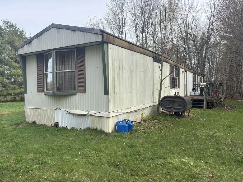 625 Plains Road Readfield ME 04355