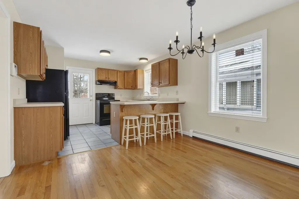 136 Dawson Street South Portland ME 04106