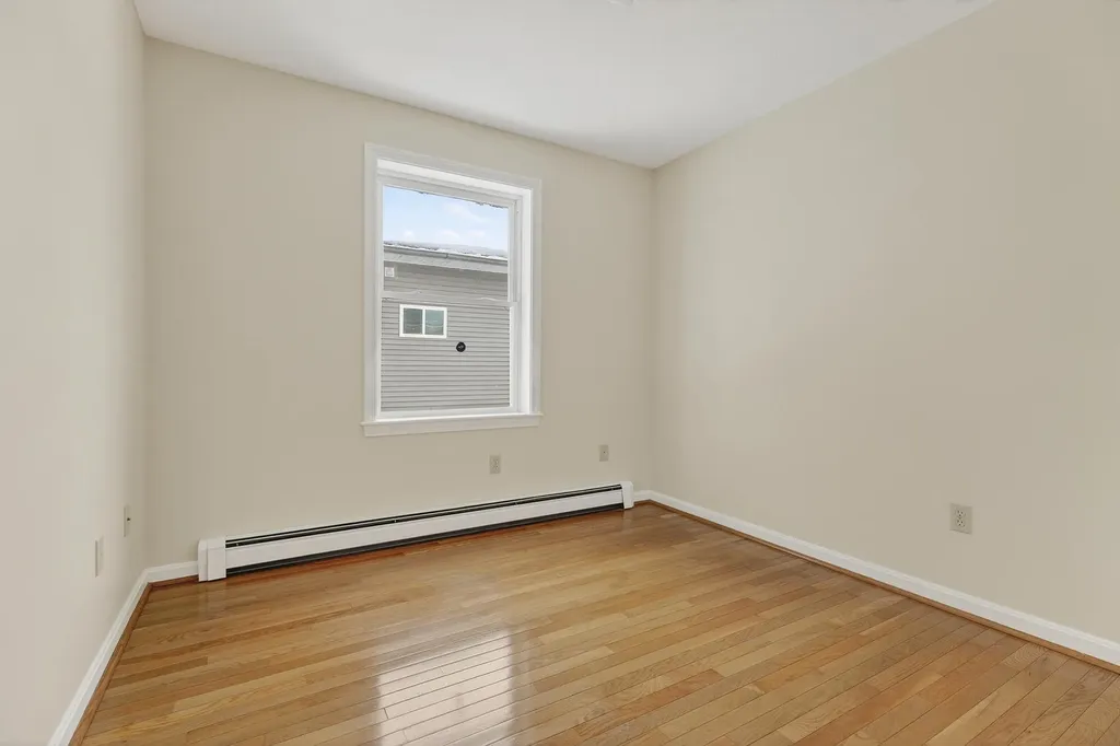 136 Dawson Street South Portland ME 04106
