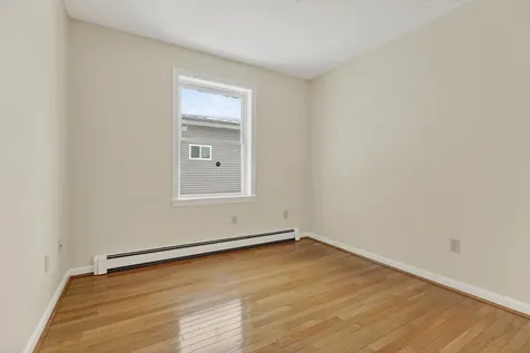 136 Dawson Street South Portland ME 04106