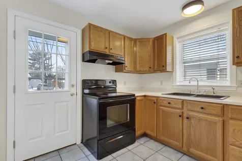 136 Dawson Street South Portland ME 04106