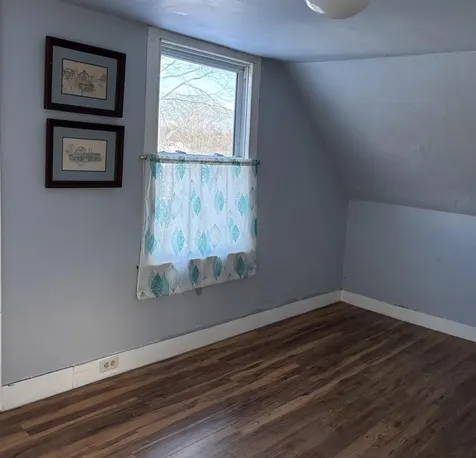 11 Cottage Street Vinalhaven ME 04863