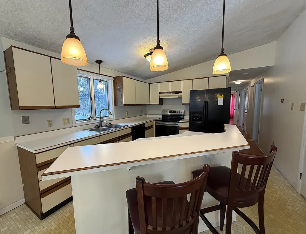 1523 North Road North Yarmouth ME 04097