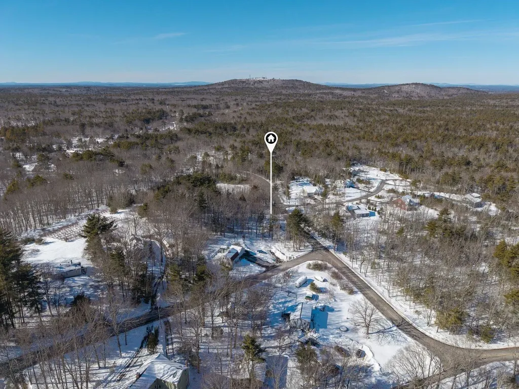 31 Clay Hill Road York ME 03902