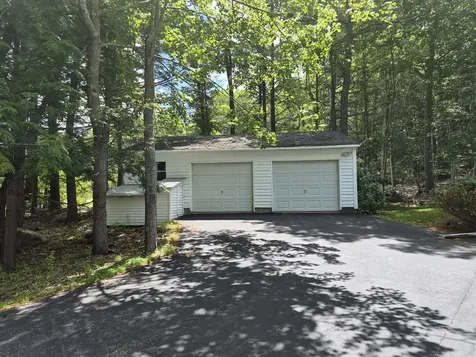 31 Clay Hill Road York ME 03902