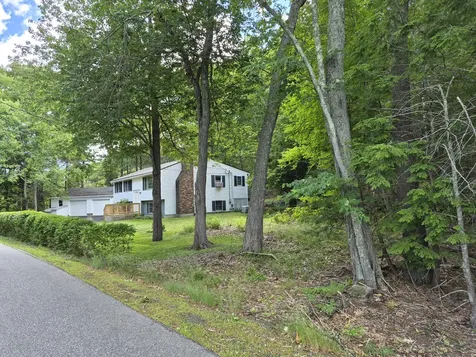 31 Clay Hill Road York ME 03902