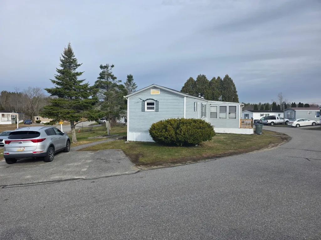 204 Wickham Way Westbrook ME 04092