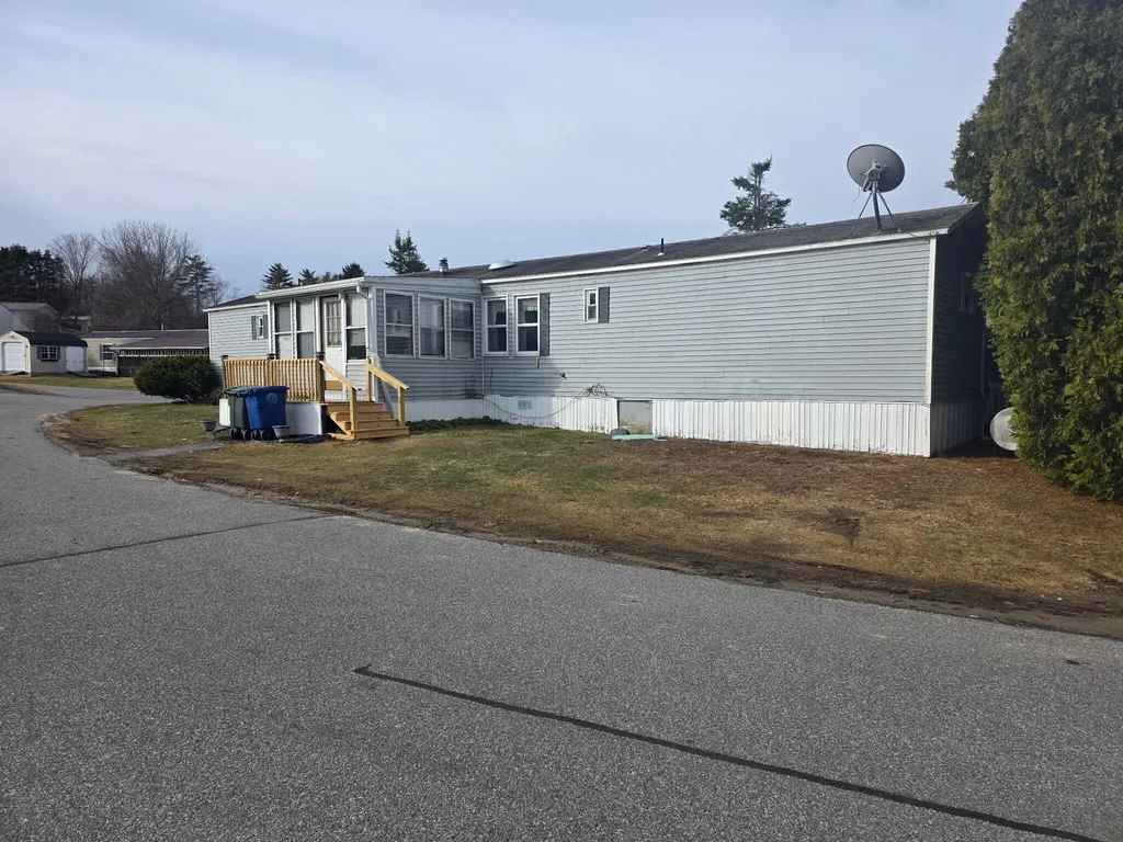 204 Wickham Way Westbrook ME 04092