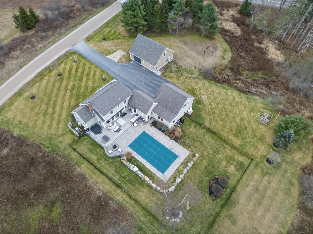 10 Stockholm Drive Cumberland ME 04021