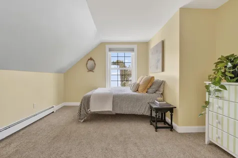 10 Stockholm Drive Cumberland ME 04021